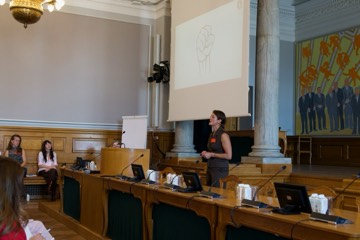 A speaker at the front of the chamber